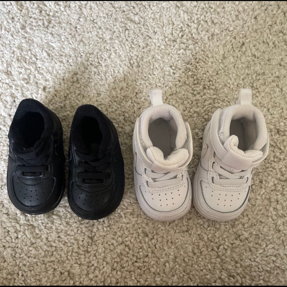 Nike Air Force 1 bundle of two pairs baby infant crib booties sneakers size 3c